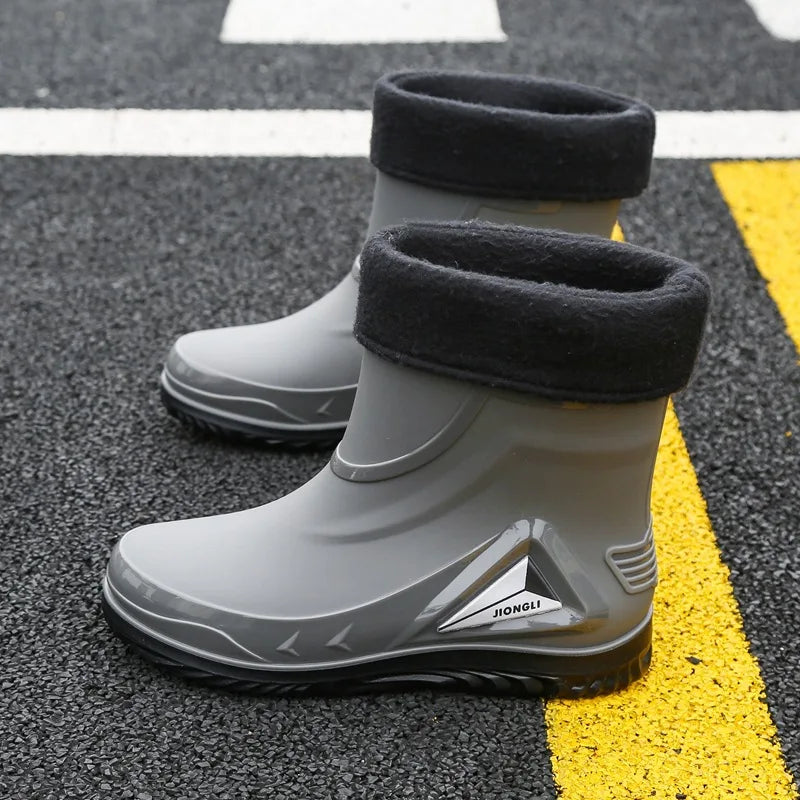 2026 Men's new short tube water boots, waterproof shoes, anti slip thick soled rain boots, outdoor work rain boots
