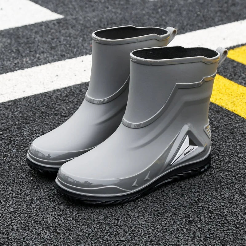 2026 Men's new short tube water boots, waterproof shoes, anti slip thick soled rain boots, outdoor work rain boots